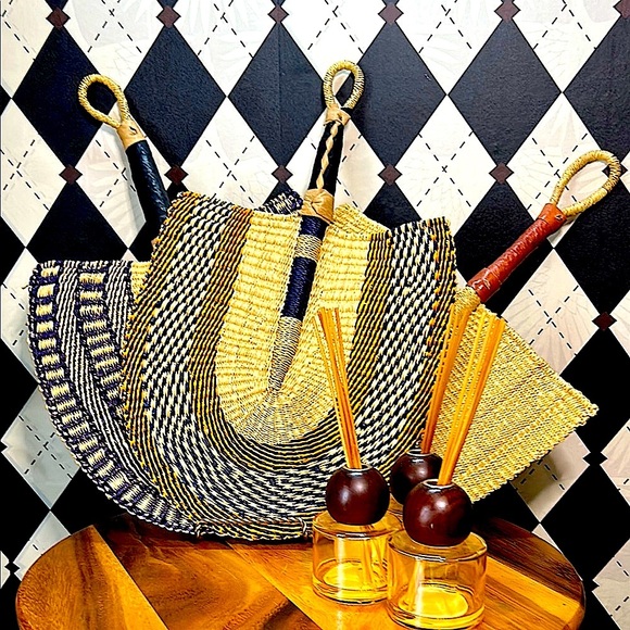 Set of 3 Handwoven African Bolga Fans – Natural Rattan Wall Art or Body Fans - Picture 5 of 15